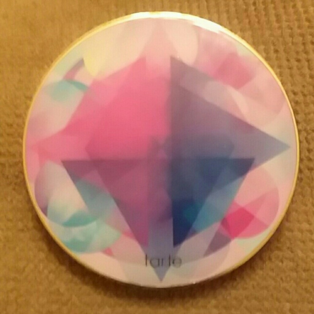 Tarte make believe in yourself eyeshadow palette